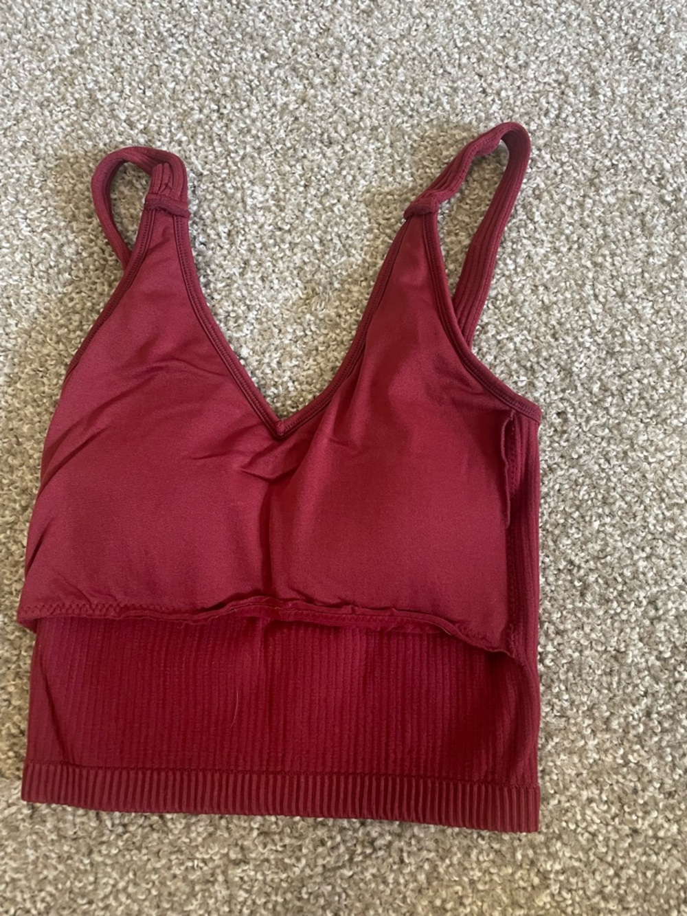 Ribbed V-Neck Crop Tank Top - Burgundy - Picture 3 of 4